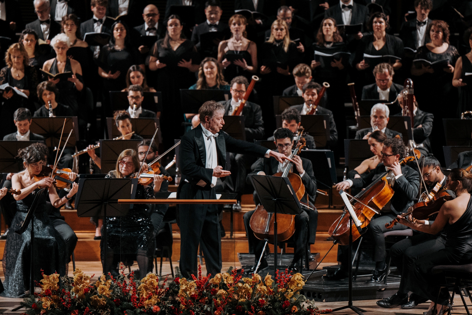 Roberto Abbado, Filarmonica Arturo Toscanini (foto Luca Pezzani)