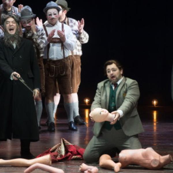 Les Contes d’Hoffmann