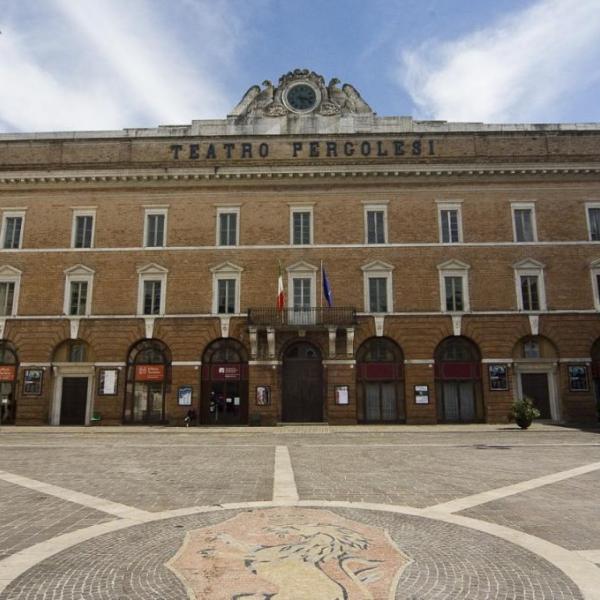 Il Teatro Pergolesi di Jesi