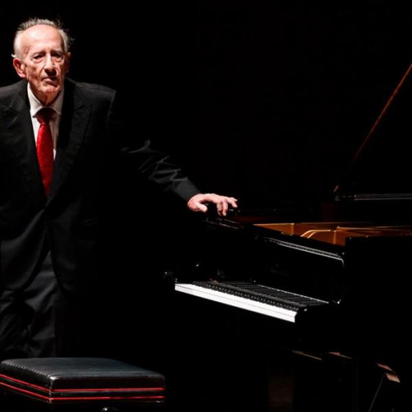 Maurizio Pollini