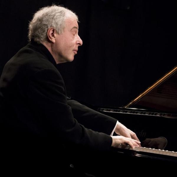 András Schiff (Foto Nicolas Brodard)