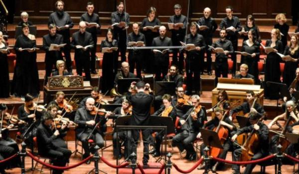 Coro e Orchestra Ghislieri (foto Elisa Bracco)