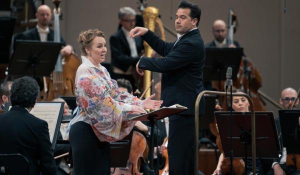 Robert Treviño e Justina Gringytė (foto Doc Servizi-Sergio Bertani/OSN Rai) Robert Treviño e Justina Gringytė (foto Doc Servizi-Sergio Bertani/OSN Rai)