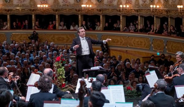 Daniel Harding – Teatro La Fenice, Capodanno 2023 (foto Michele Crosera) Daniel Harding – Teatro La Fenice, Capodanno 2023 (foto Michele Crosera)