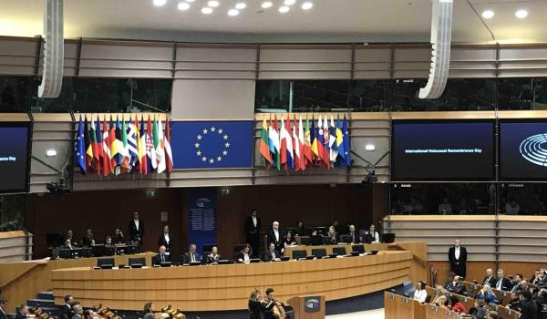 La cerimonia al Parlamento Europeo