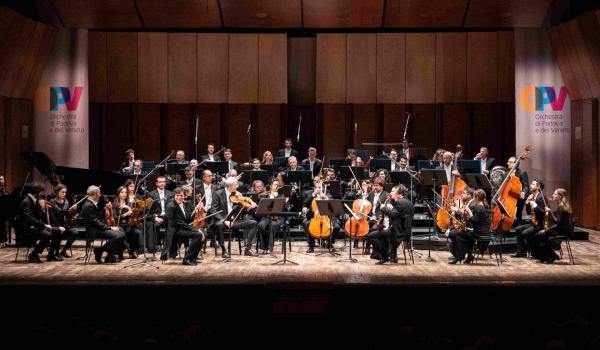 L'Orchestra di Padova e del Veneto (Foto Eliseo Arcifà)