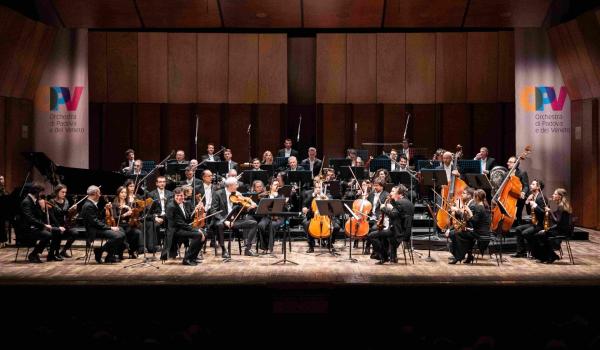 L'Orchestra di Padova e del Veneto (Foto Eliseo Arcifà)