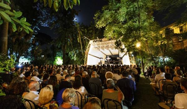 Un concerto a Villa Pennisi