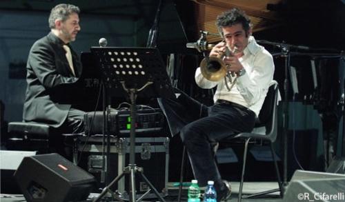 Mauro Grossi e Paolo Fresu a Piacenza (foto Roberto Cifarelli) Mauro Grossi e Paolo Fresu a Piacenza (foto Roberto Cifarelli)