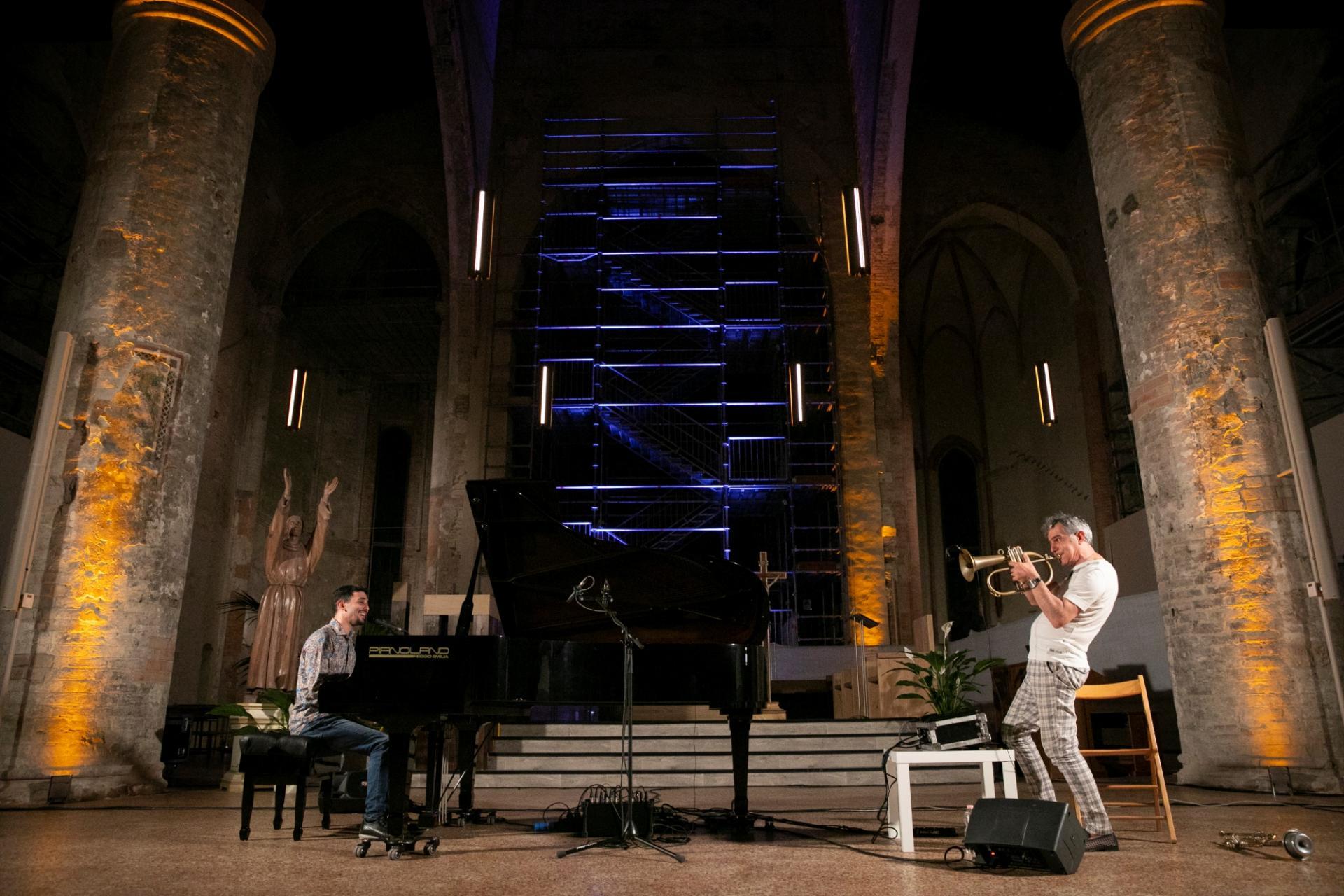 Aeham Ahmad e Paolo Fresu (foto Elisa Morabito) Aeham Ahmad e Paolo Fresu (foto Elisa Morabito)