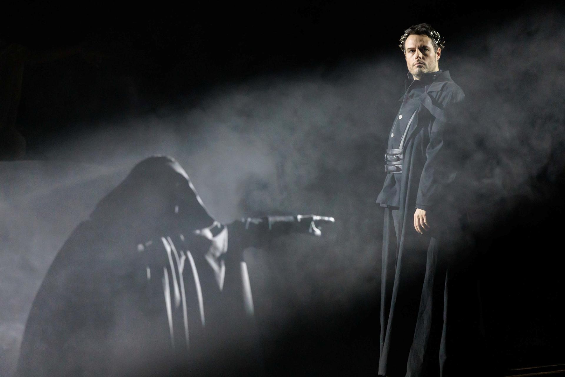 Giulio Cesare – Teatro Alighieri di Ravenna (foto Zani-Casadio) Giulio Cesare – Teatro Alighieri di Ravenna (foto Zani-Casadio)