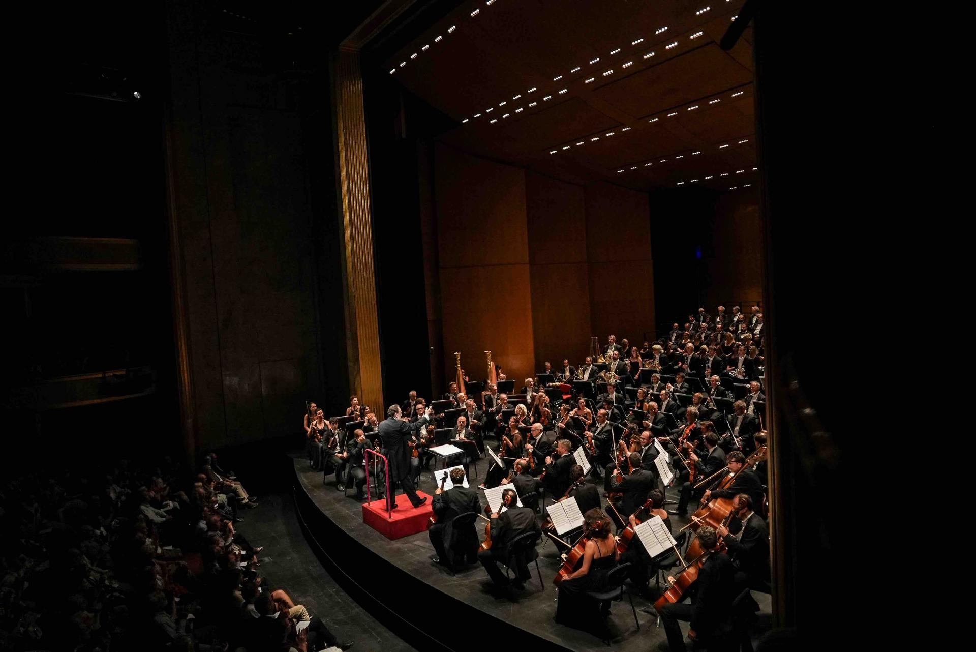 Chailly e i complessi della Scala al Théâtre des Champs-Elysées (Foto Théâtre des Champs-Elysées)