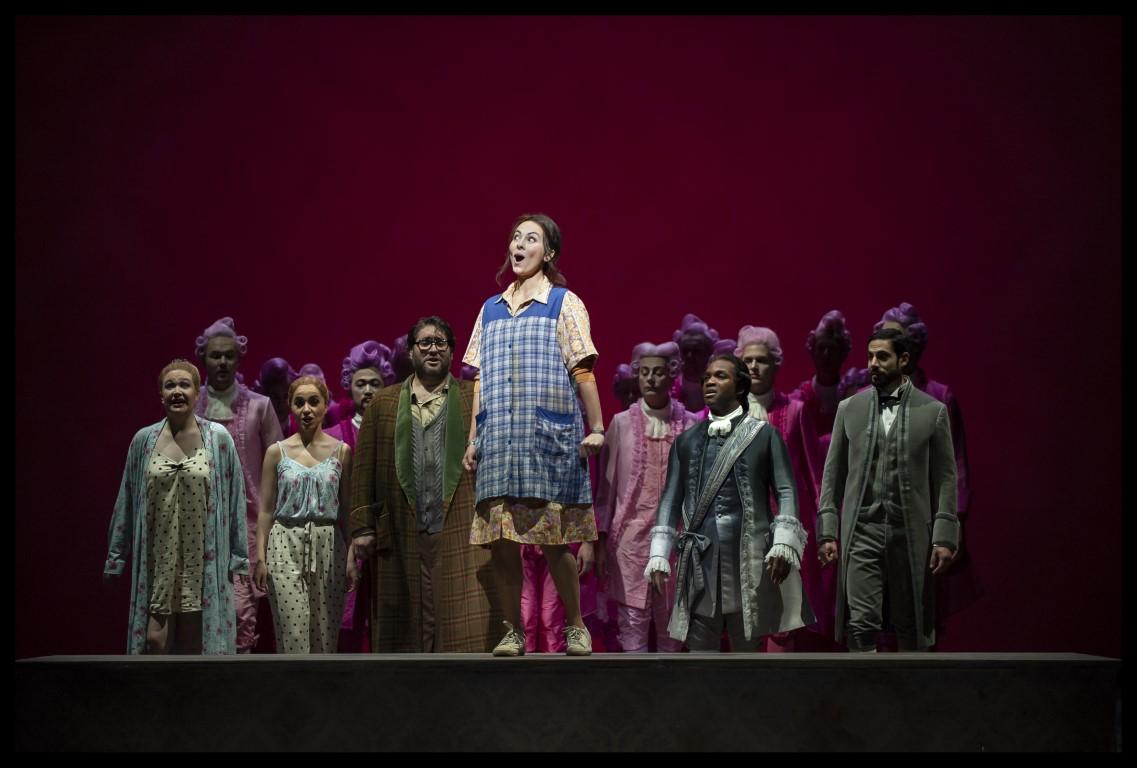Cenerentola (Foto De National Opera- Baus Dsc) Cenerentola (Foto De National Opera- Baus Dsc)