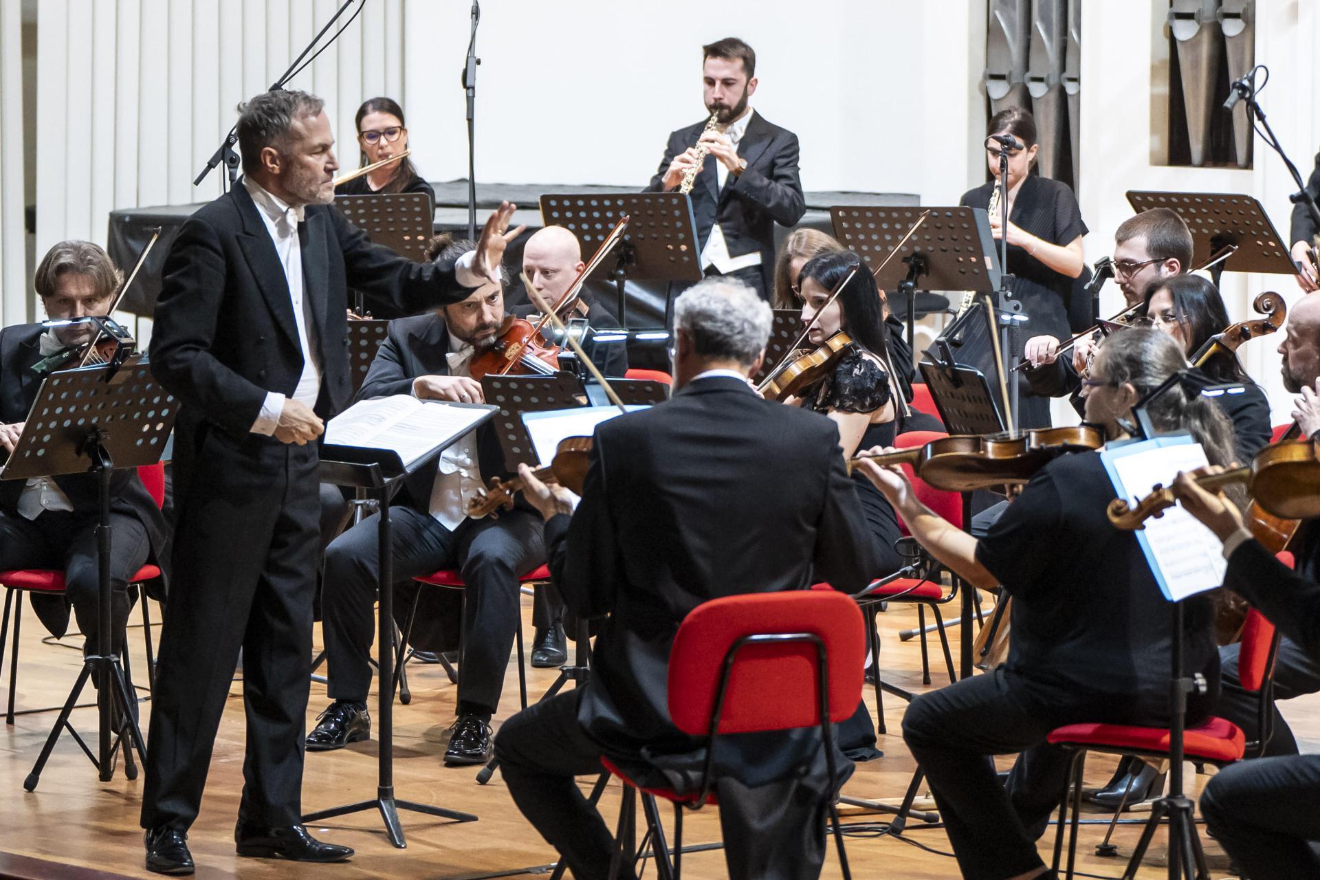 Orchestra di Padova e del Veneto, Michael Hofstetter (Foto Alessandra Lazzarotto)