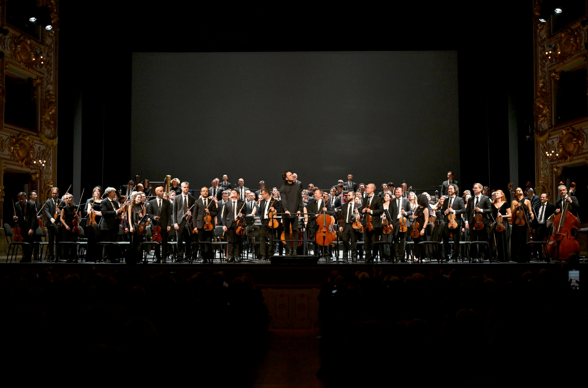 Teodor Currentzis, musicAeterna - Festival Verdi 2024 (foto Roberto Ricci)