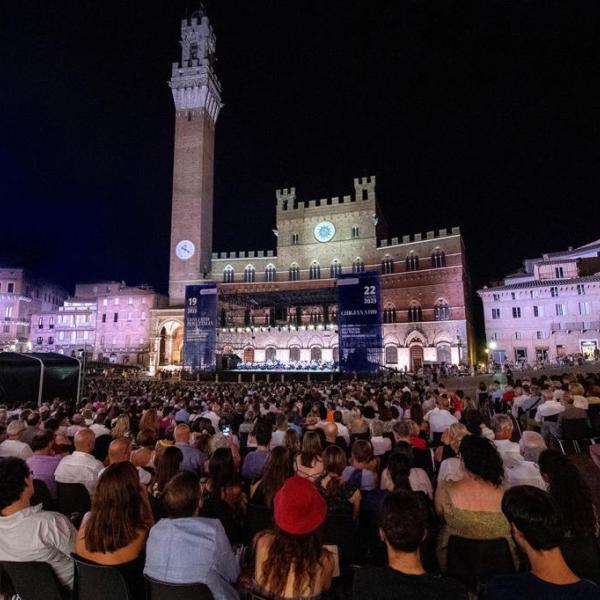 Piazza del Campo. Concerto per l'Italia 2023. Foto Roberto Testi