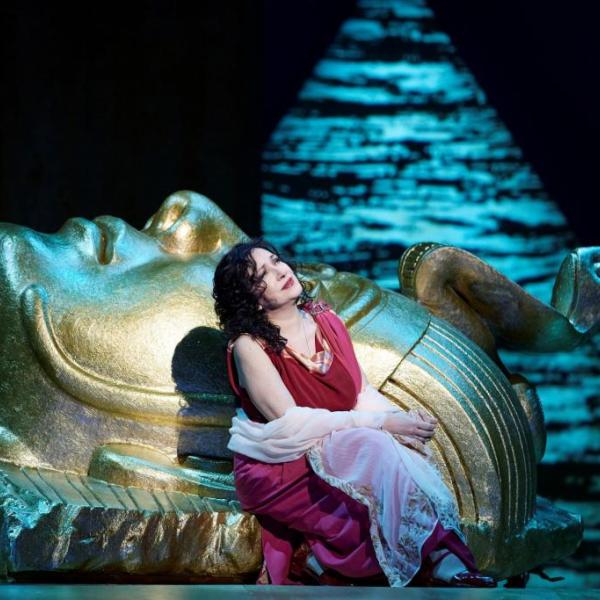 "Aida" (foto Ludwig Olah)