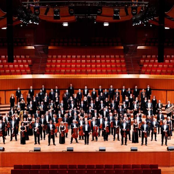 Daniel Harding con l'Orchestra e il Coro dell'Accademia Nazionale di Santa Cecilia