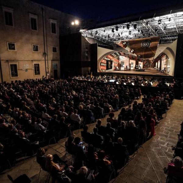 Il Cortile di Palazzo Ducale ( Foto Clarissa Lapolla)