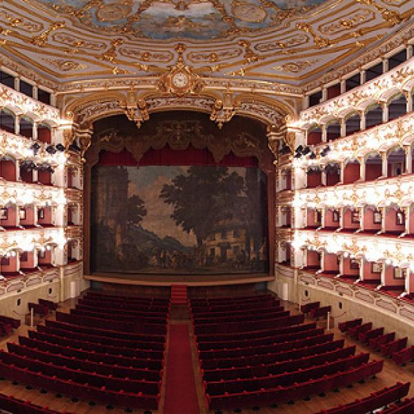 Il Teatro Municipale di Piacenza