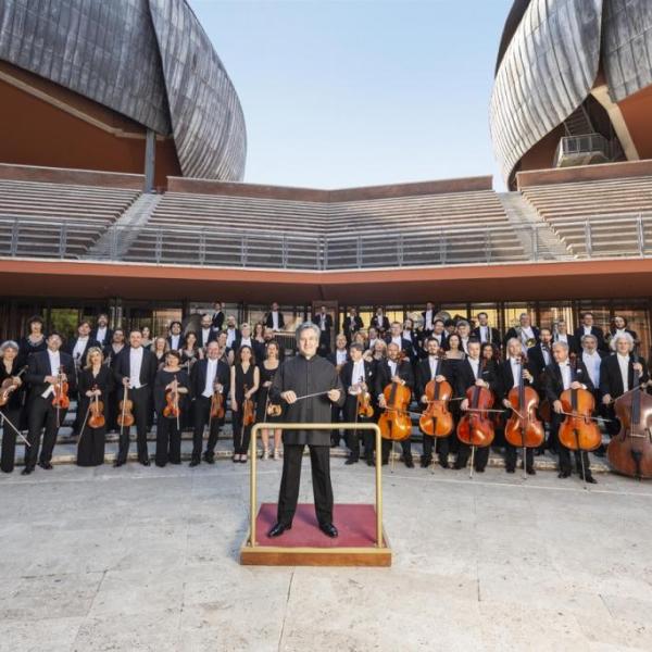 Pappano e l'Orchestra dell'Accademia Nazionale di Santa Cecilia nella cavea dell'Auditorium