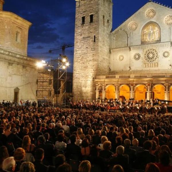 La Piazza del Duomo di Spoleto