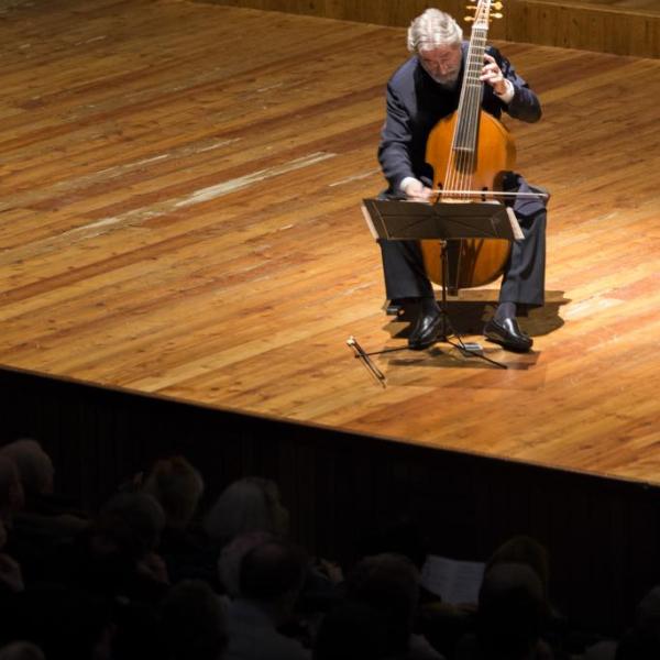 Jordi Savall (foto Guido Giannone)