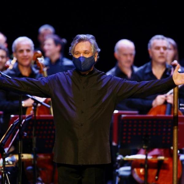 Pappano e l'Orchestra dell'Accademia Nazionale di Santa Cecilia nella cavea dell'Auditorium