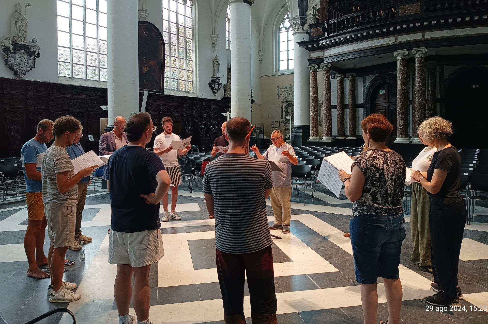 Huelgas Ensemble durante la prova nella Saint-Pauluskerk (foto di Paolo Scarnecchia)