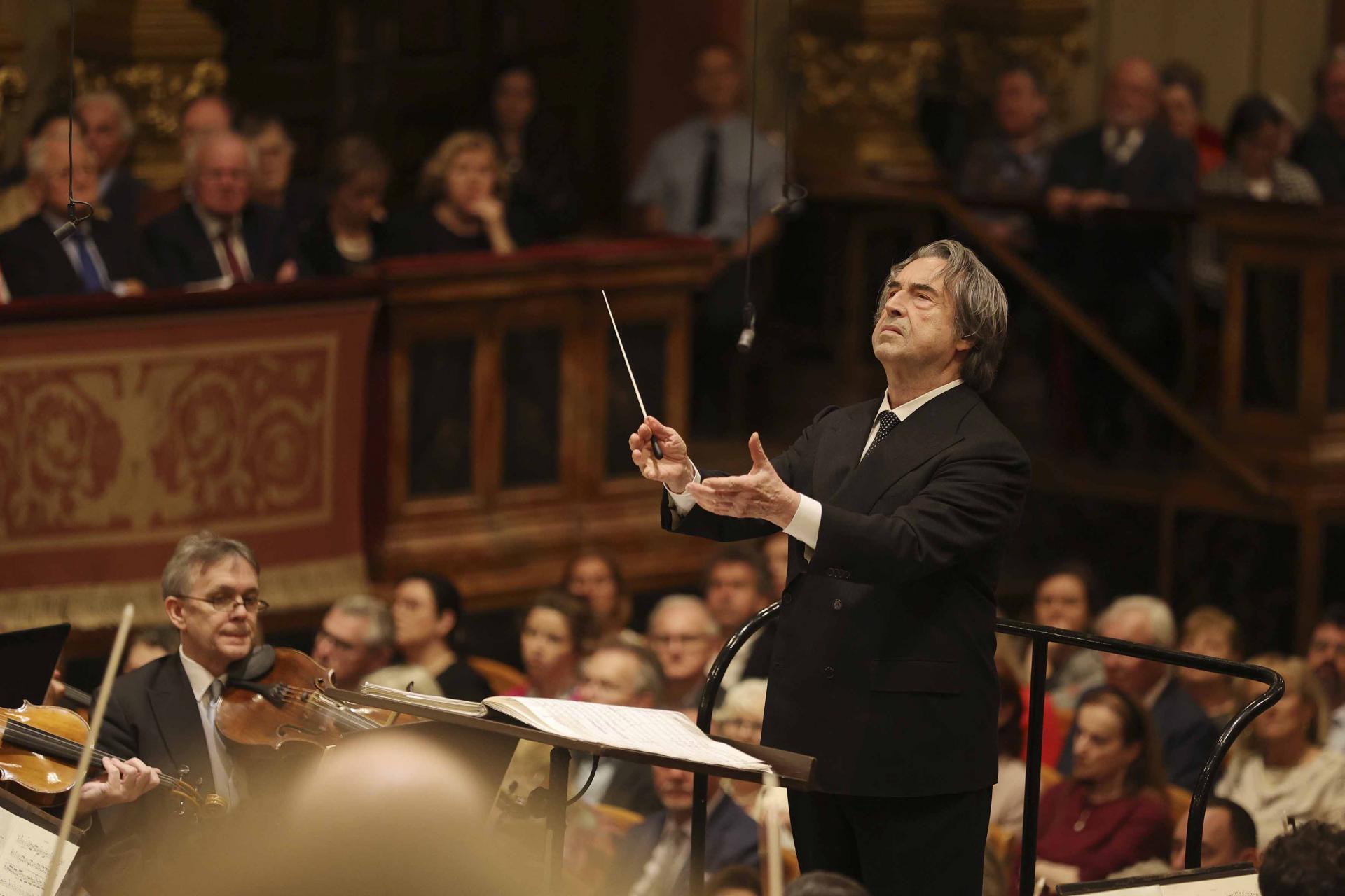 Riccardo Muti e i Wiener (Foto Dieter Nagl)