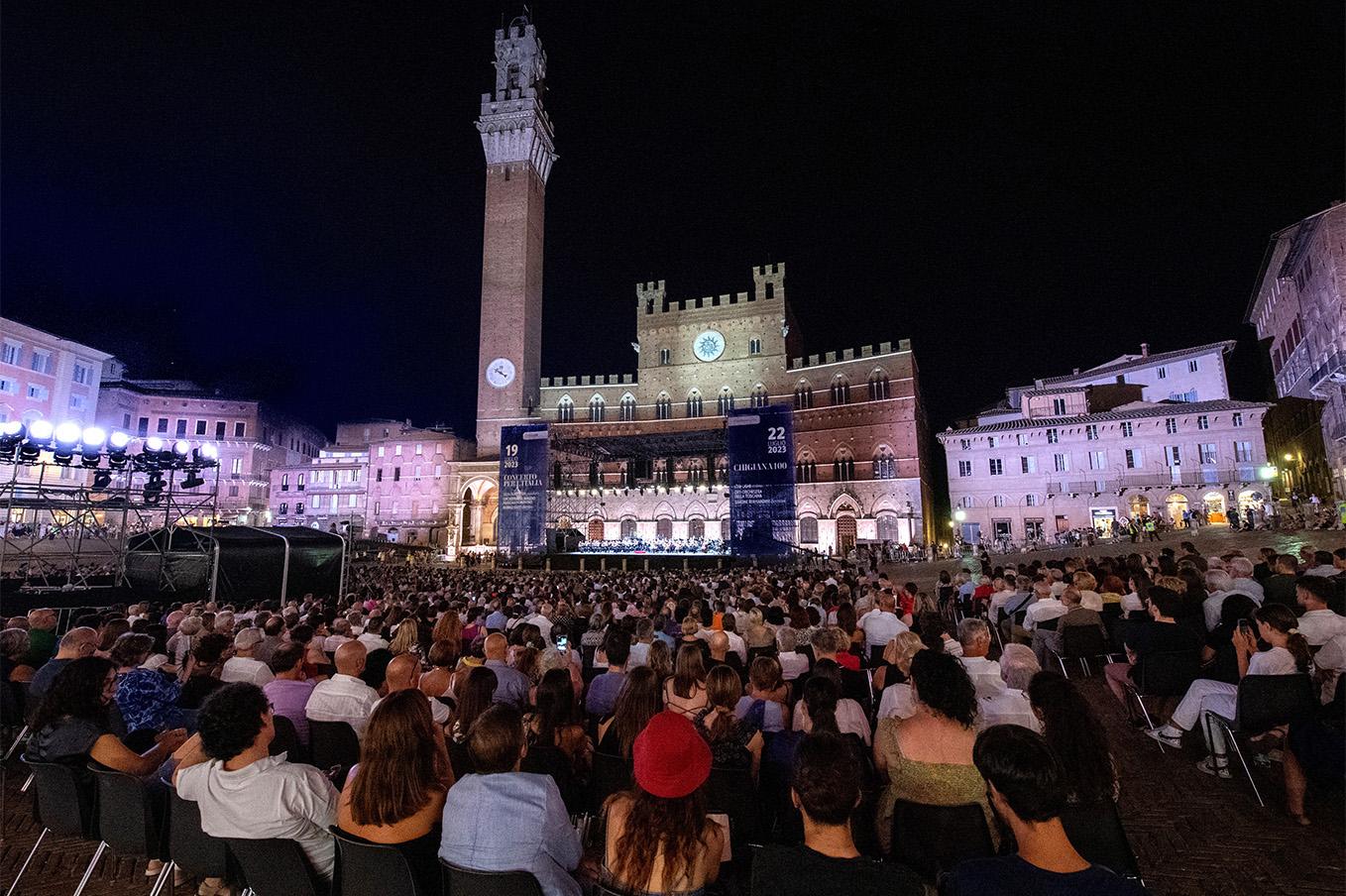 Piazza del Campo. Concerto per l'Italia 2023. Foto Roberto Testi