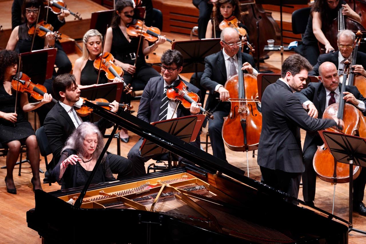 Martha Argerich, Lahav Shani, Accademia Nazionale di Santa Cecilia (Foto MUSA/Accademia Nazionale di Santa Cecilia)